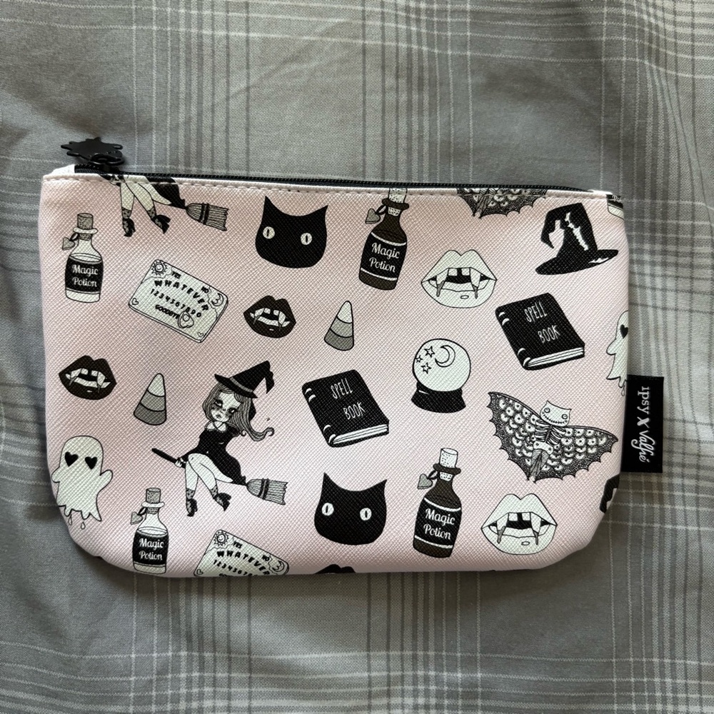 NWOT Ipsy X Valfie light pink white and black Halloween icons makeup travel bag